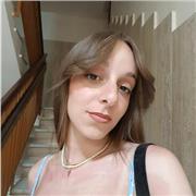 offro lezioni di francese e/o italiano per chiunque ne senta il bisogno